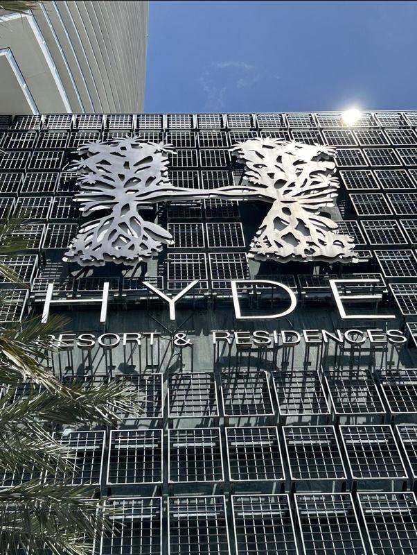 Hyde Residences: Architectural logo